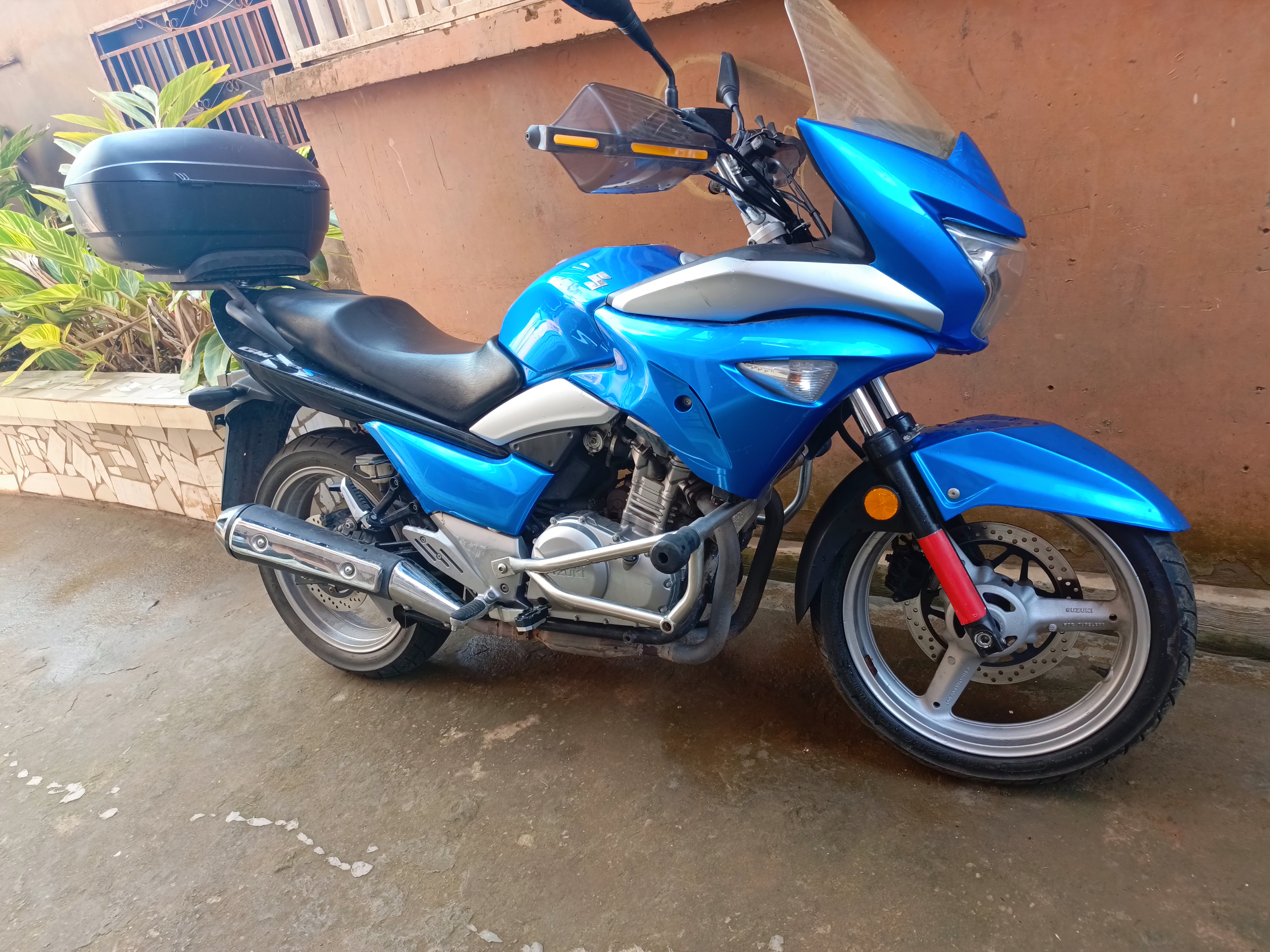 Suzuki GW250 250cc parallel twin engine motorcycle 